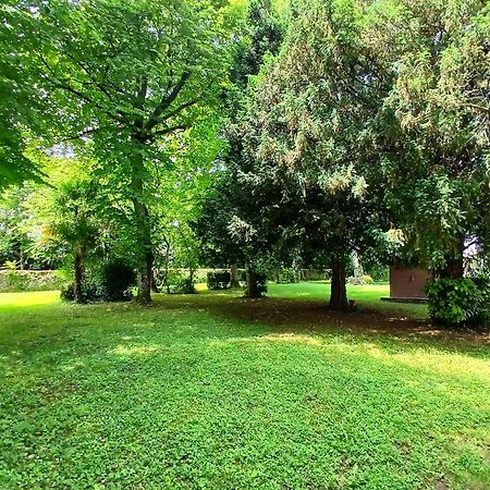 Villa Langlade Estate Montboyer Esterno foto